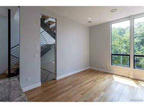 777 28th St, Denver, CO 80205 photo 4