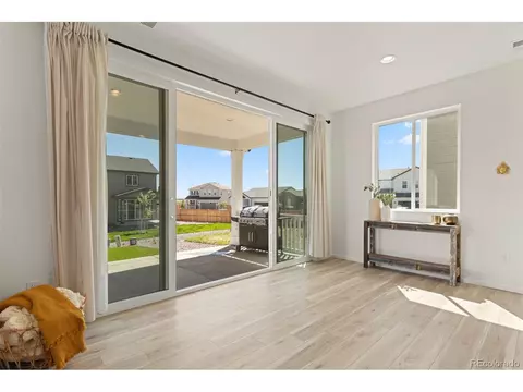 27524 E 10th Dr, Aurora, CO 80018 photo 9