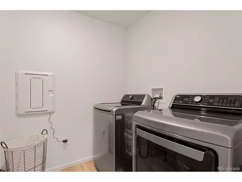 27524 E 10th Dr, Aurora, CO 80018 photo 16