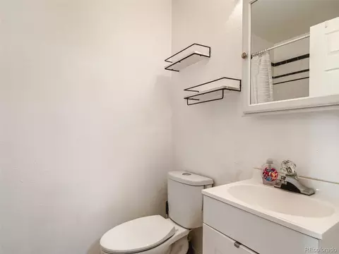 4240 E 94th Ave #E, Thornton, CO 80229 photo 8
