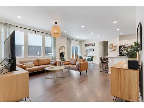 6487 N Ceylon St, Denver, CO 80249 photo 1