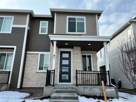 91 S Uriah St, Aurora, CO 80018