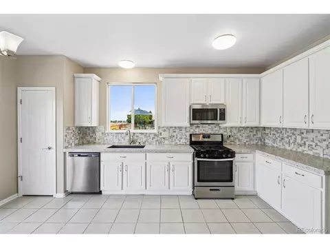 Kitchen - 14843 E 119th Ave, Brighton, CO 80603 photo 2 of 3