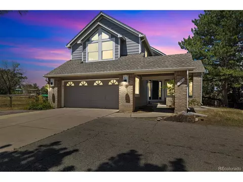 1055 Salida St, Aurora, CO 80011