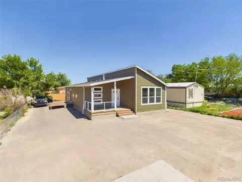 862 S Dante Dr, Pueblo West, CO 81007