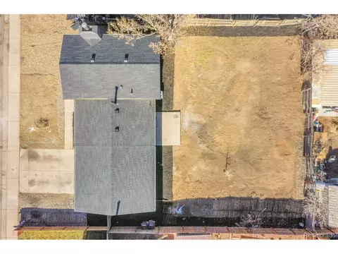 4574 Eureka Ct, Denver, CO 80239 photo 29
