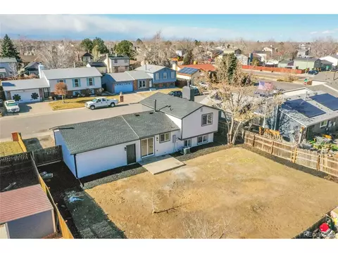 4574 Eureka Ct, Denver, CO 80239 photo 30