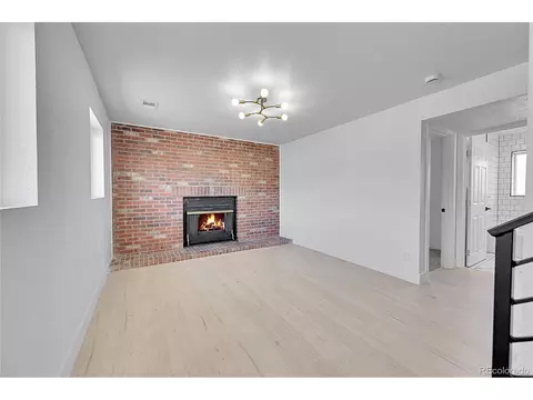 4574 Eureka Ct, Denver, CO 80239 photo 17