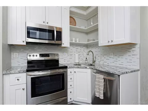 424 Fox St, Denver, CO 80204 photo 8