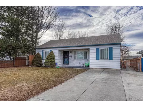 1309 Kingston St, Aurora, CO 80010