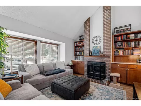 4692 Duluth Ct, Denver, CO 80239 photo 4
