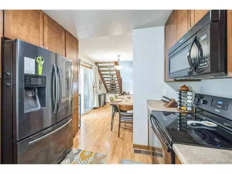 4692 Duluth Ct, Denver, CO 80239 photo 10