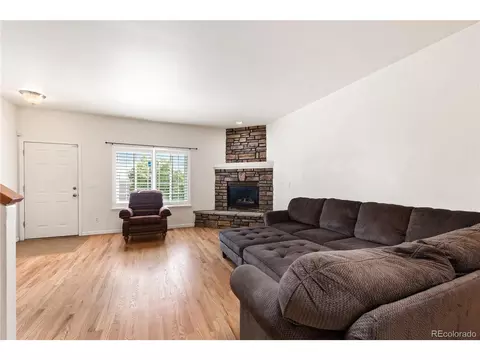 1621 N Robb, Lakewood, CO 80215 photo 4
