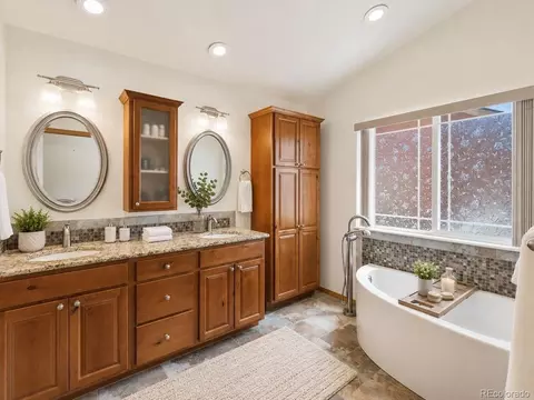 Bath - 9631 Keating Dr, Peyton, CO 80831 photo 1 of 4