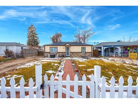 7051 Grape St, Commerce City, CO 80022