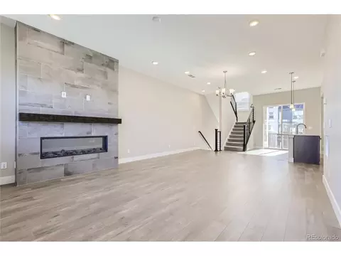 10109 E 62nd Ave, Denver, CO 80238 photo 3