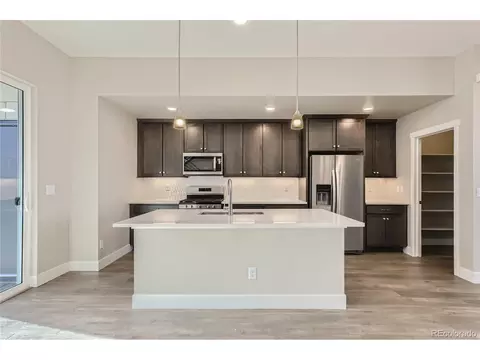10109 E 62nd Ave, Denver, CO 80238 photo 5