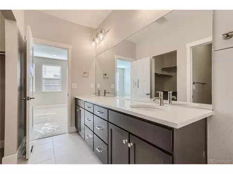 10109 E 62nd Ave, Denver, CO 80238 photo 13