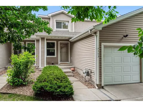 7753 S Kittredge Ct, Englewood, CO 80112