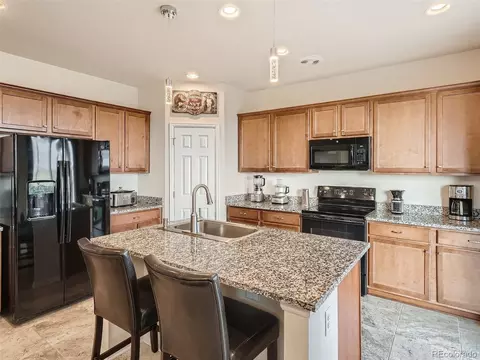 25184 E Byers Dr, Aurora, CO 80018 photo 8