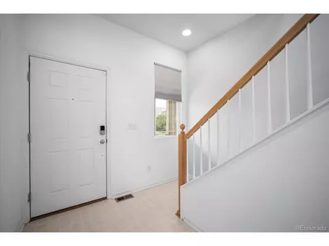 22303 E Kenyon Pl, Aurora, CO 80018 photo 8