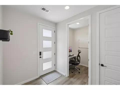 5195 Queen Ct, Arvada, CO 80002 photo 6