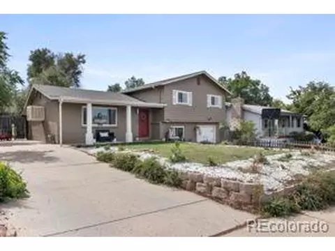 14884 E 25 Th Ave, Aurora, CO 80011 photo 2