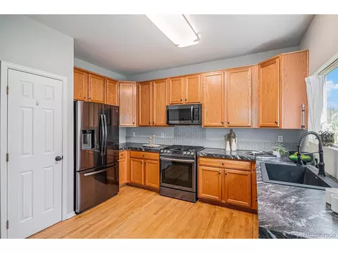 14947 E Maple Pl, Aurora, CO 80012 photo 8