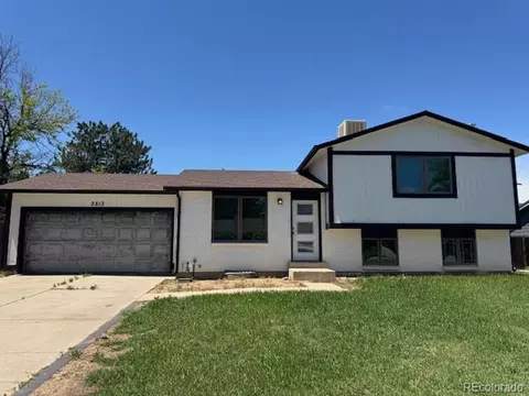 2513 S Crystal St, Aurora, CO 80014