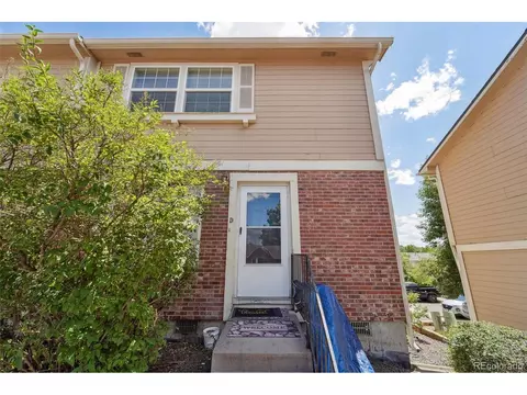 1504 S Ouray Cir #D, Aurora, CO 80017