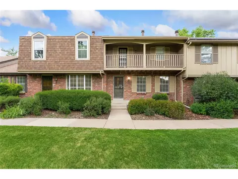 8612 E Amherst Dr #C, Denver, CO 80231
