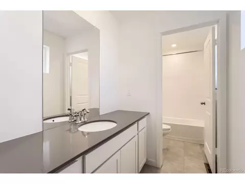 24716 Evans Dr, Aurora, CO 80018 photo 7