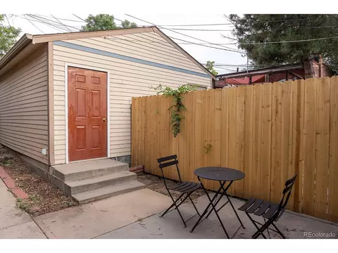 2614 Curtis St, Denver, CO 80205 photo 16