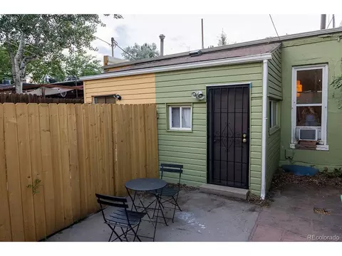 2614 Curtis St, Denver, CO 80205 photo 17