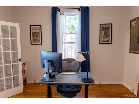 2614 Curtis St, Denver, CO 80205 photo 9