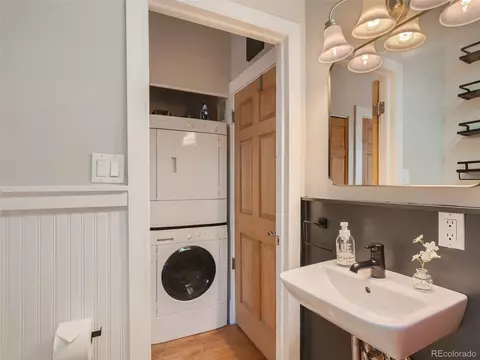 1322 E 29th Ave, Denver, CO 80205 photo 14
