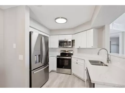 2676 E Otero Pl #8, Centennial, CO 80122