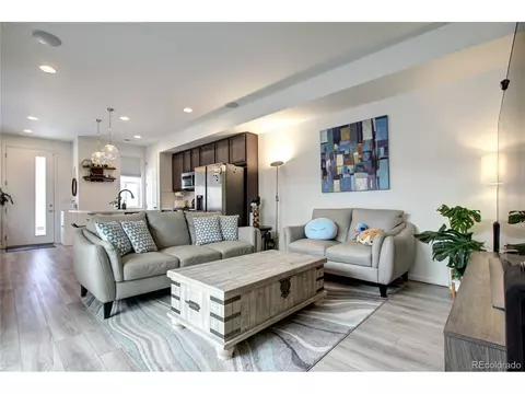 23590 E 5th Dr, Aurora, CO 80018 photo 8