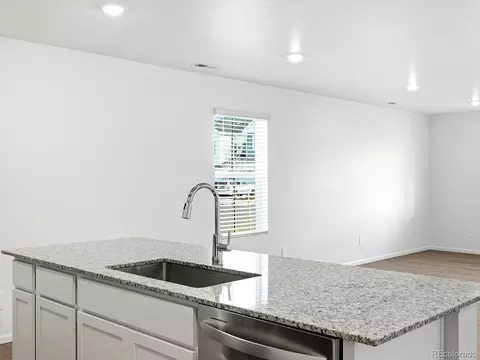 Kitchen - 21247 E 65th Ave, Aurora, CO 80019 photo 4 of 4