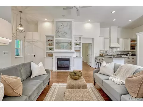 8300 Fairmount Dr #E-E101, Denver, CO 80247