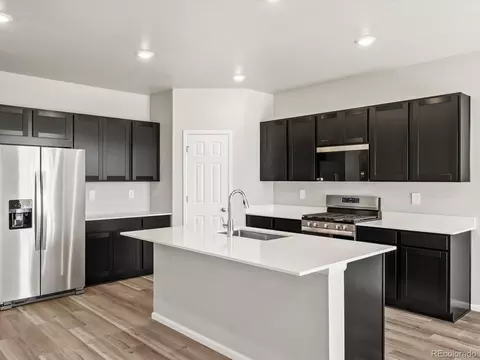 17446 E 89th Ave, Commerce City, CO 80022