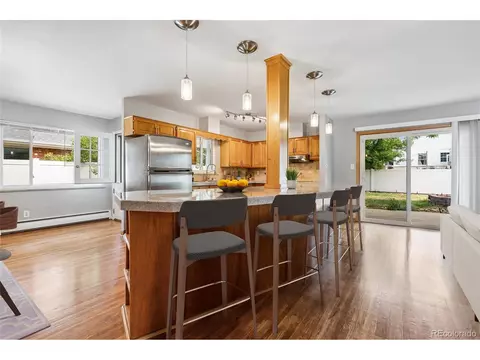 11642 E 2nd Ave, Aurora, CO 80010 photo 2