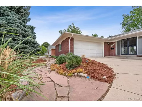 11642 E 2nd Ave, Aurora, CO 80010 photo 46