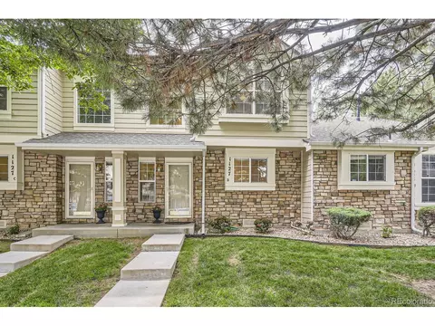 1127 S Ventura Cir #B, Aurora, CO 80017