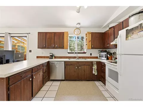 Kitchen - 175 Mount Bailey Dr, Bailey, CO 80421 photo 4 of 5