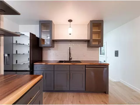 Kitchen - 1950 Edgewood Dr, Boulder, CO 80304 photo 3 of 7