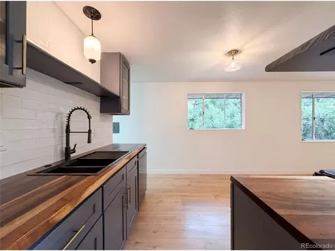 Kitchen - 1950 Edgewood Dr, Boulder, CO 80304 photo 5 of 7