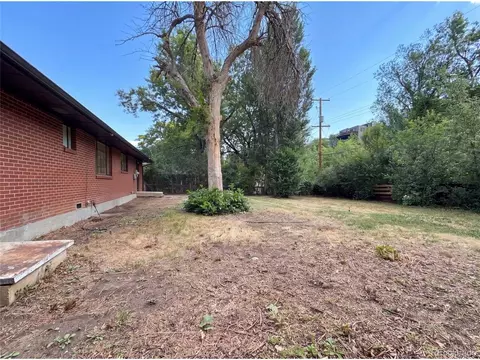 Exterior - 1950 Edgewood Dr, Boulder, CO 80304 photo 10 of 11