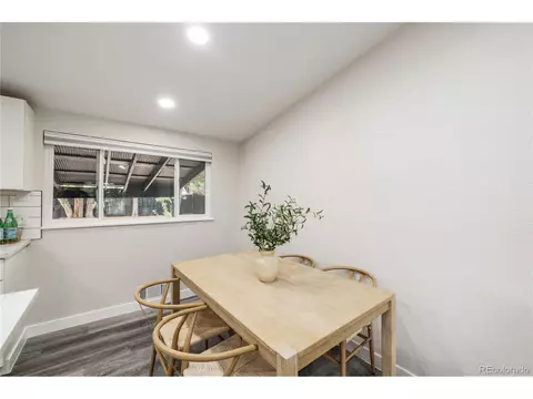 7809 Greenleaf Ln, Denver, CO 80221 photo 14