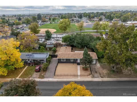 7809 Greenleaf Ln, Denver, CO 80221 photo 37